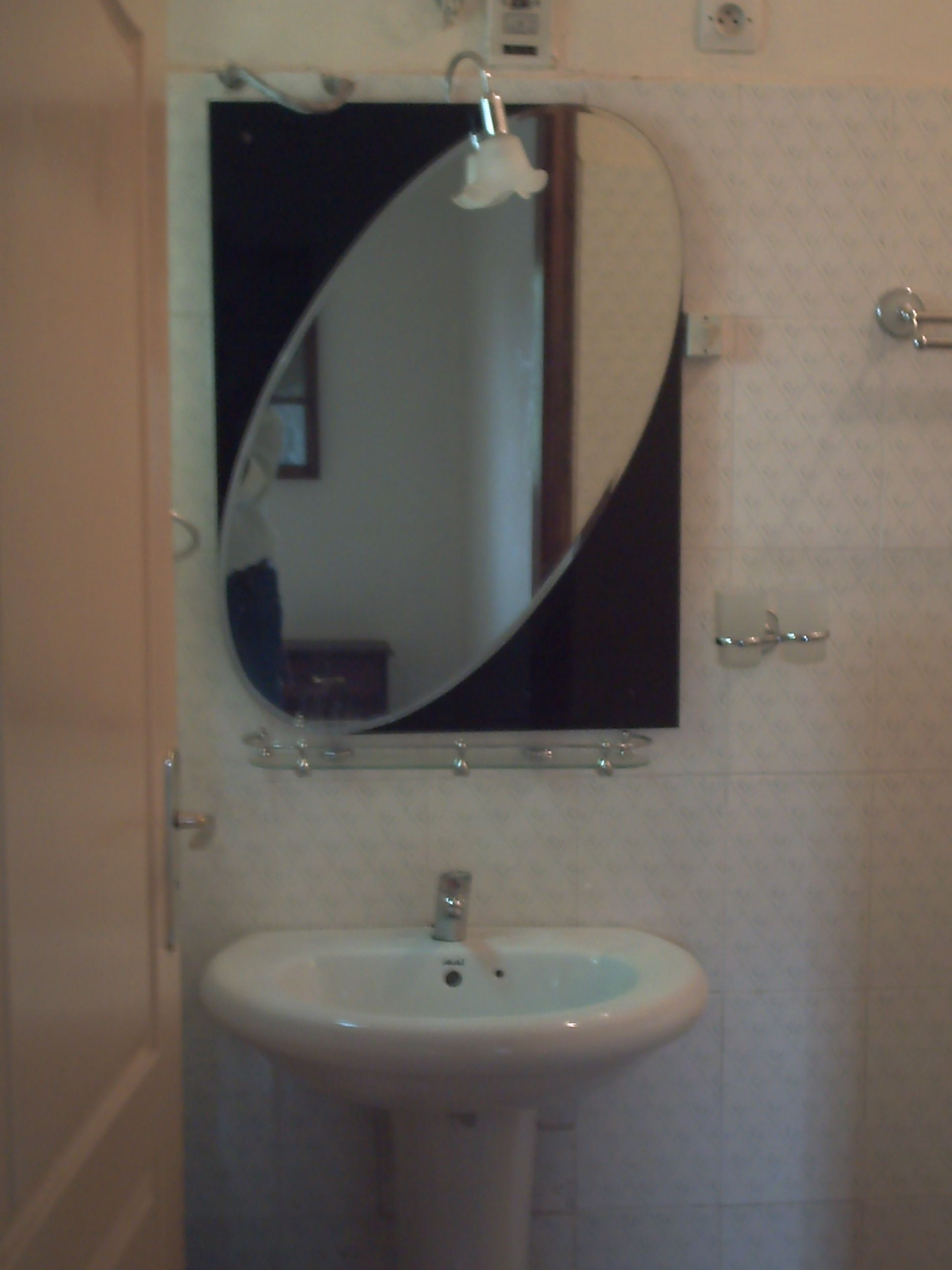 Grand lavabo salle de bain avec haute résolution photos ~ goohey.com